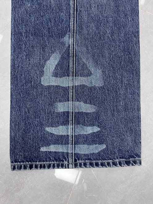 Garment detail
